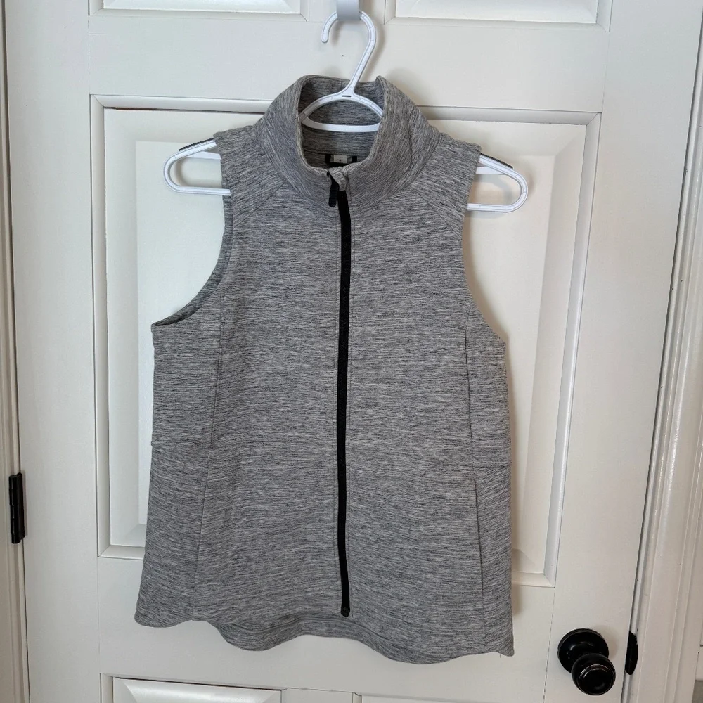 Lululemon Reversible Insculpt Vest 51060
